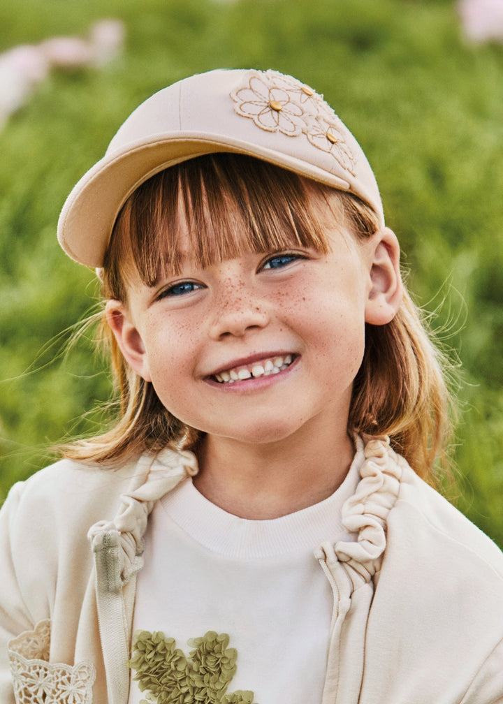 10721 - Hat for girl - Almond - Kids Chic